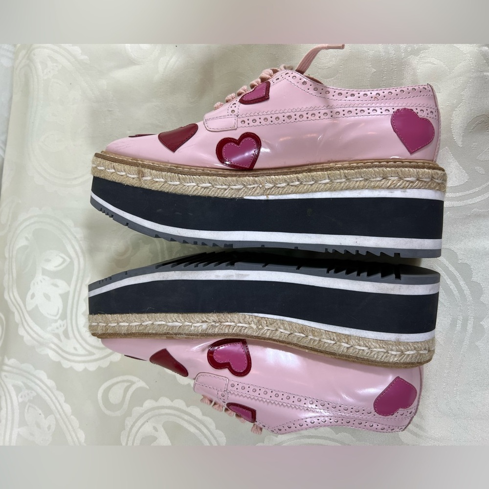 RARE - PRADA Pink Heart Platform Shoes - Picture 5 of 12